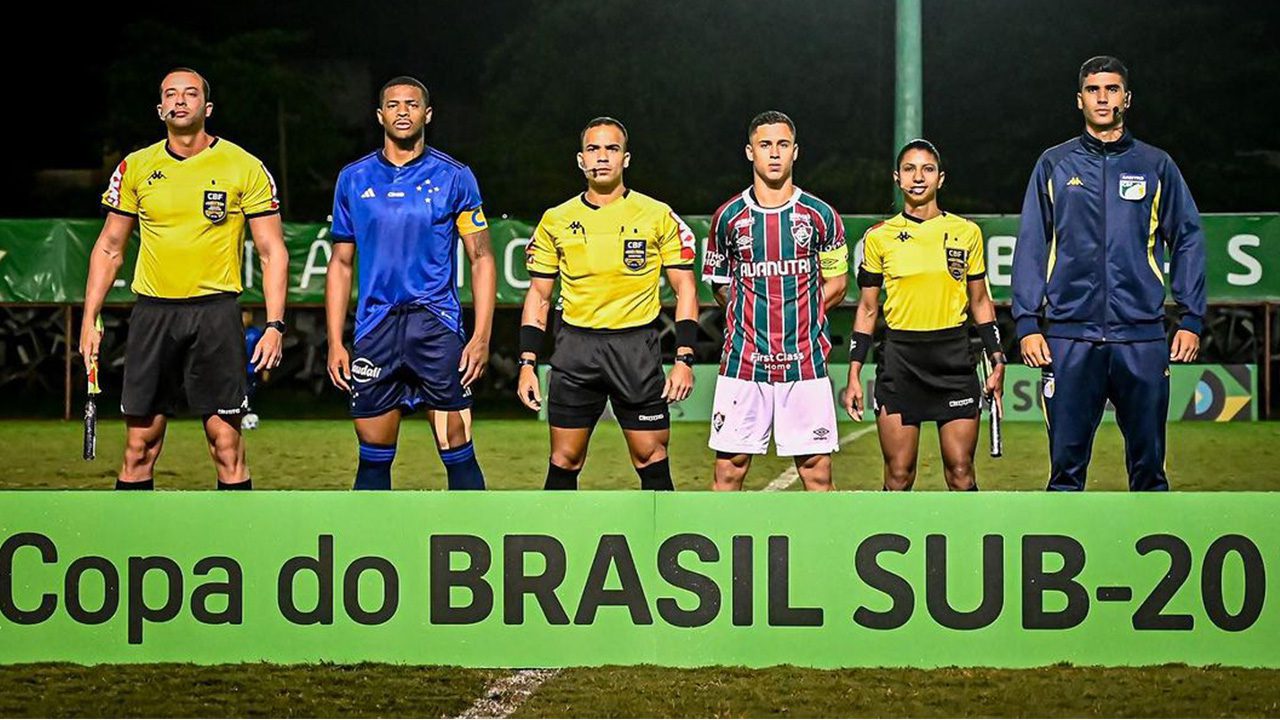 Cruzeiro enfrenta o Fluminense nesta segunda em jogo decisivo da Copa do Brasil Sub-20
