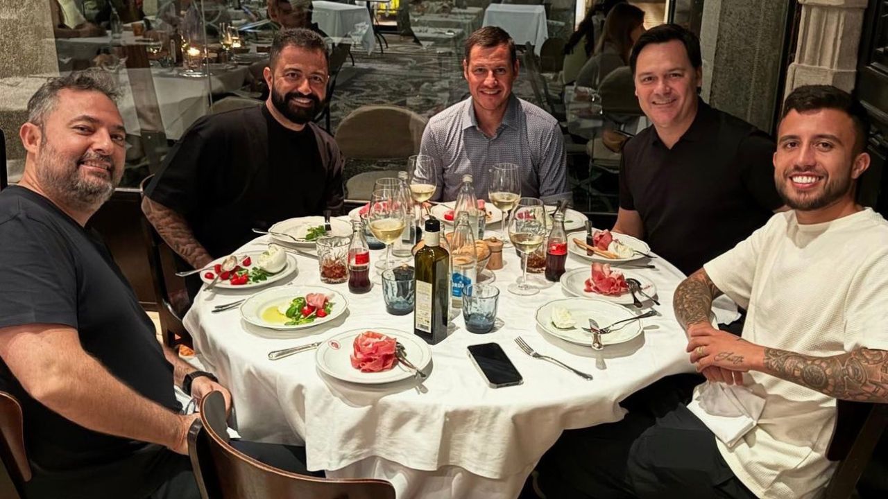 Matheus Henrique jantou com Mattos, CEO do Cruzeiro